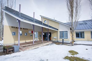 Talon julkisivu.