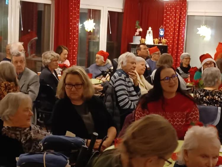 Lämmin ja tiivis tunnelma