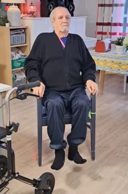 Heikki tuolijumpassa...