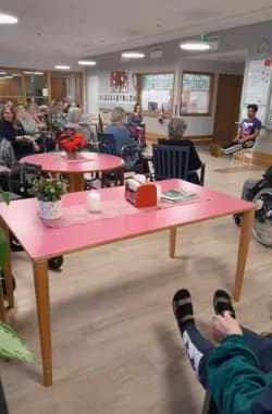 Maanantain tuolijumppa