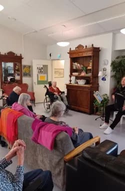 Musiikista nauttien
