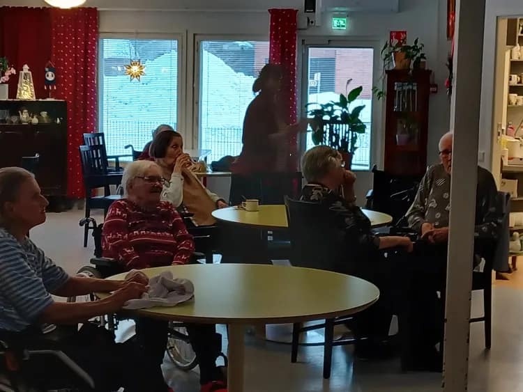 Musiikkia kuunnellen