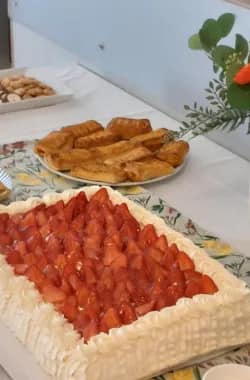 Herkkukakku