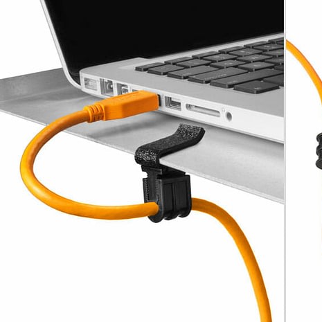 72F8DC52-FC4D-47F7-97B6-4E38D1E3F225 72F8DC52-FC4D-47F7-97B6-4E38D1E3F225