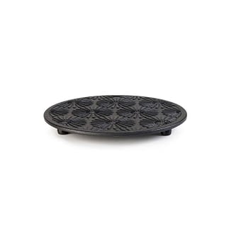 Ibili_valurautainen_teepannunalunen_kukat_15cm