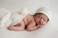 Newborn Photography - Puuvillainen wrap valkoinen