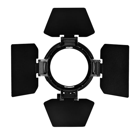 h_006_Barndoor front_3840