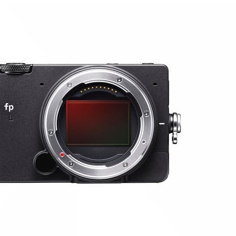 Sigma Fp L Front