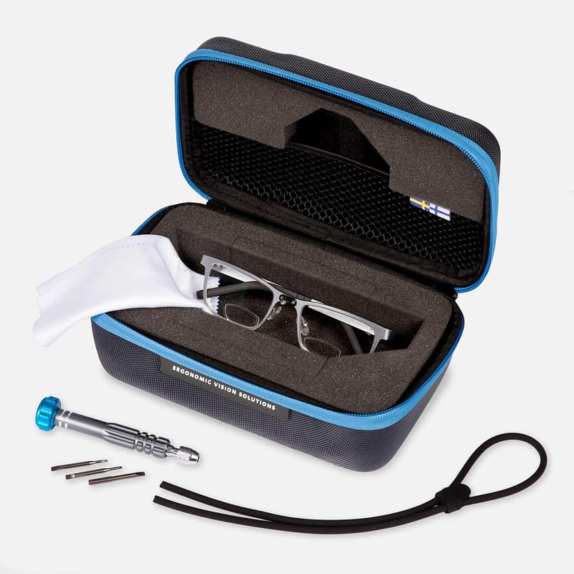prism_glasses_in_case_optergo prism_glasses_in_case_optergo