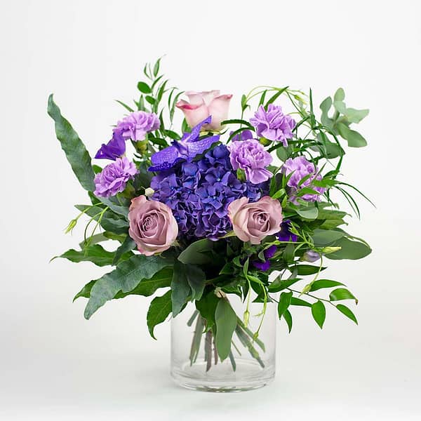 Compliment and congratulate bouquets