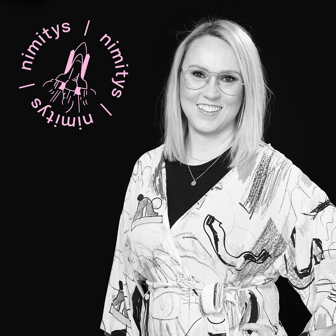 Era Contentin digistrategi Laura Parviainen puolikuvassa.