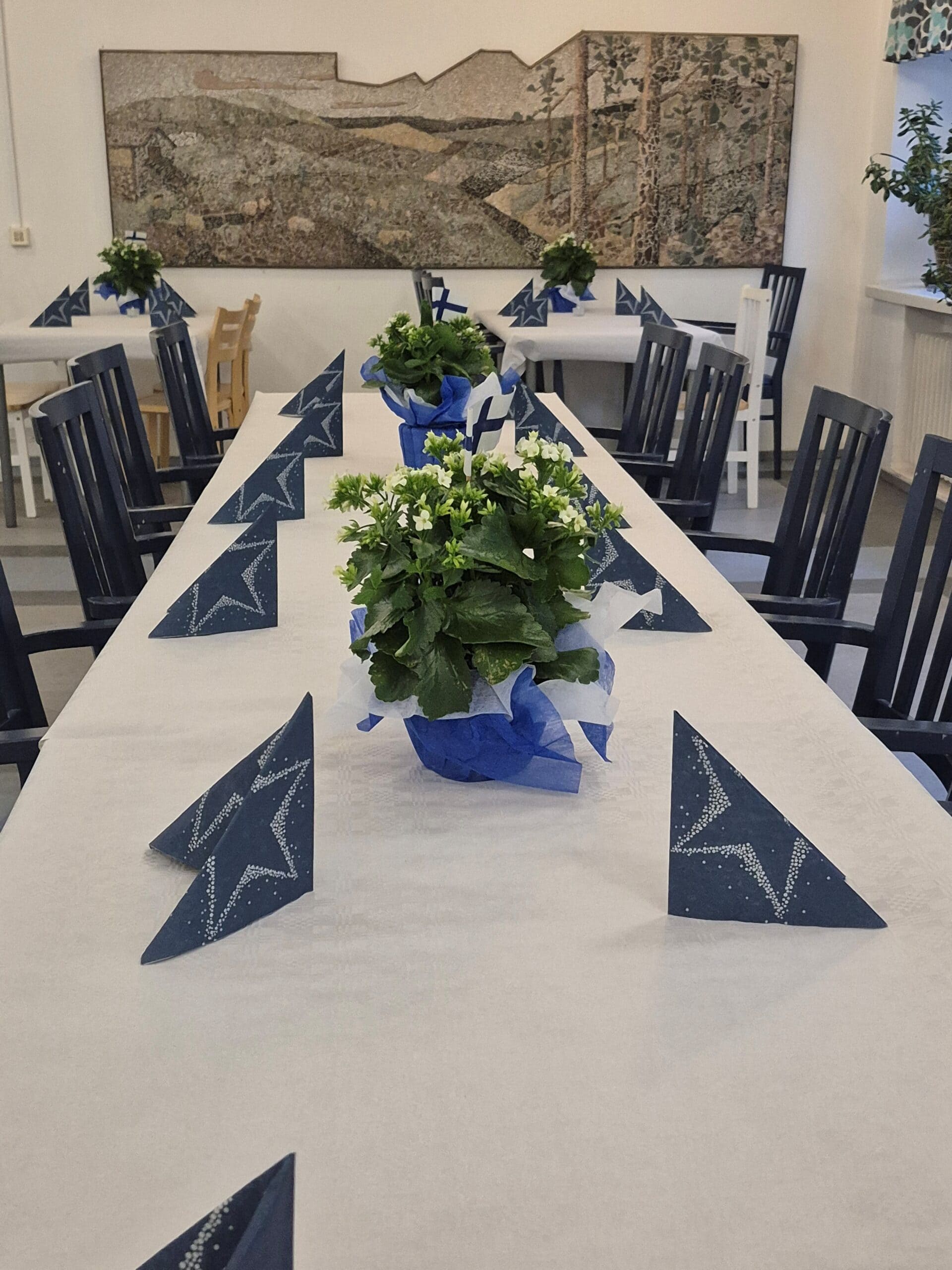 Hyvää ruokaa ja yhteislaulua!