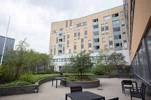 Kuvaa hoivakodin ulkoa.