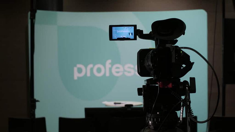 Professio, MagnumLive, striimaus, referenssi